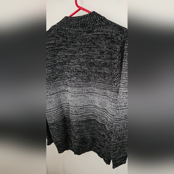 Mens 1/4 zip sweater - Picture 7 of 9